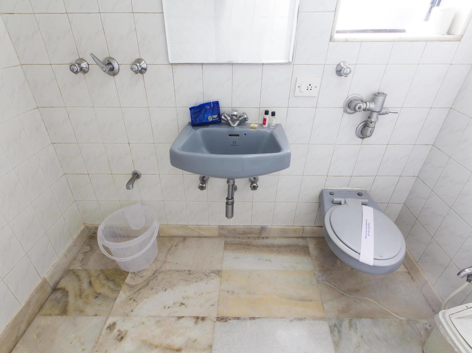 Hotel Ashray International, Sion - Near Bkc Mumbai  Buitenkant foto